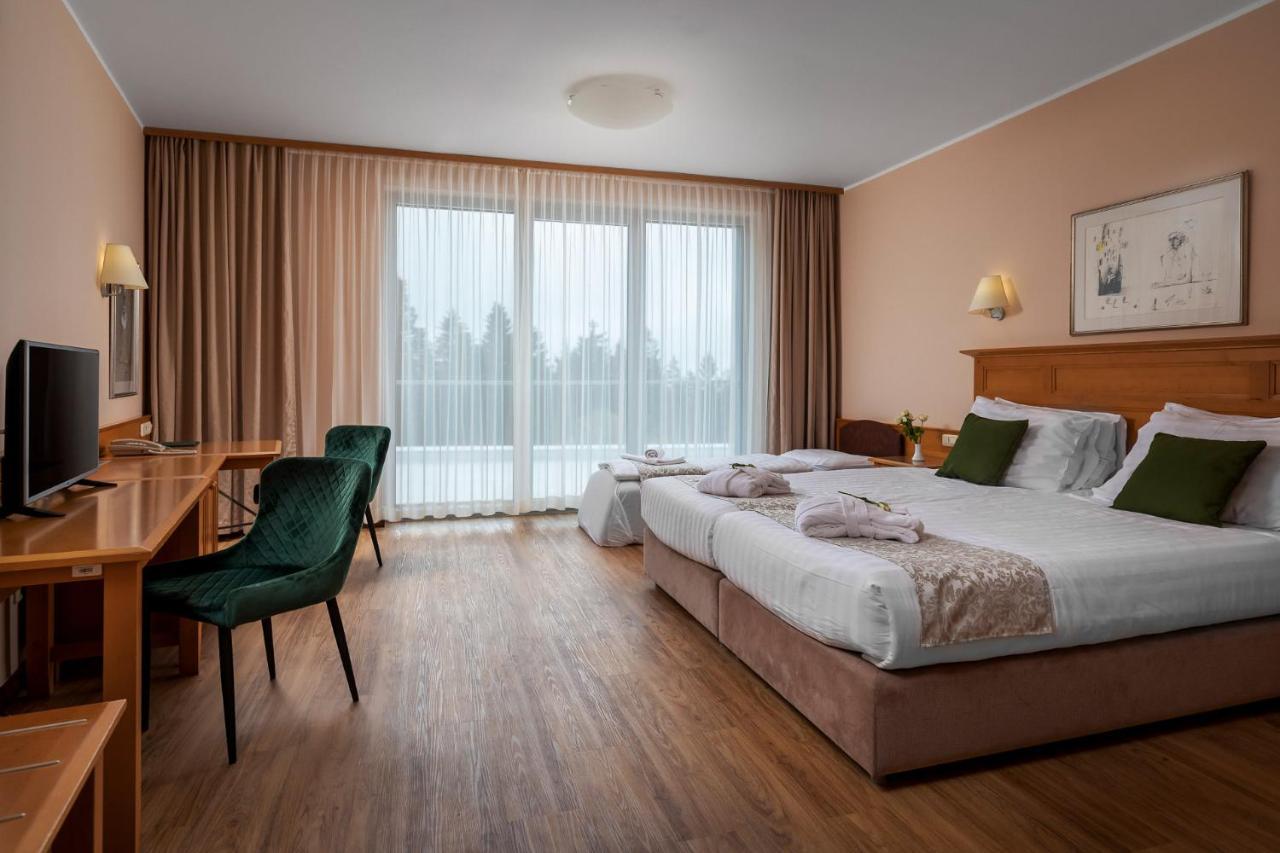 Grand Hotel Bellevue Hočko Pohorje Екстериор снимка